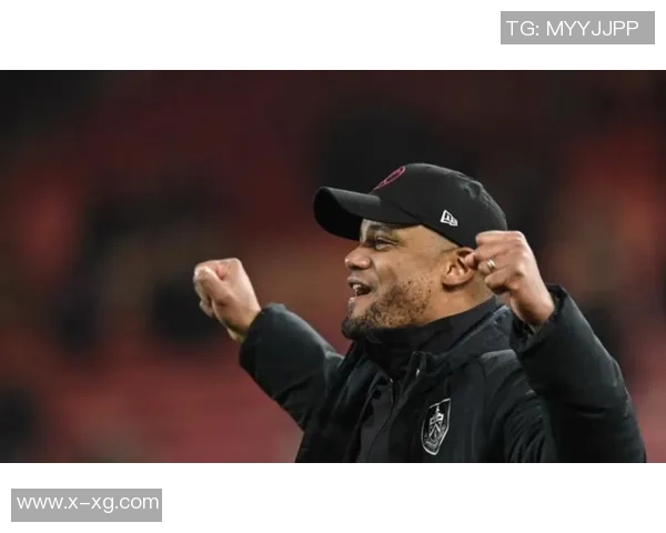 拜仁友谊赛大胜那不勒斯红牌事件引发全场热议与冷门回顾