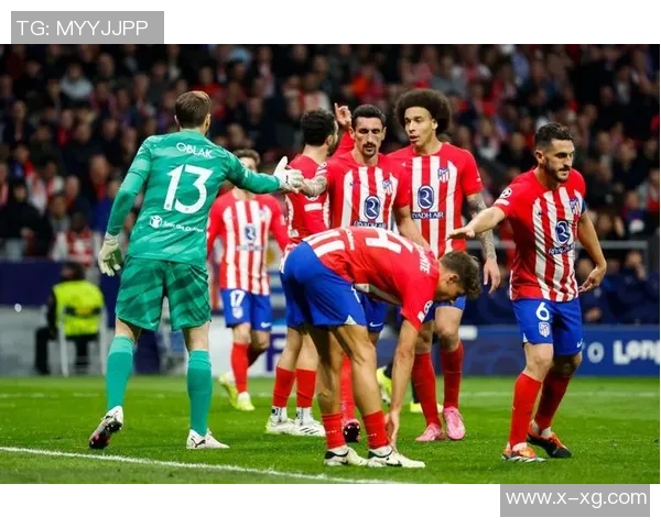 欧冠激战国米与马竞0比0平红牌争议引发全场热议与战术解析 欧冠激战国米与马竞0比0平红牌争议引发全场热议与战术解析