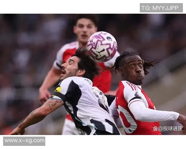 友谊赛平局AC米兰与阿森纳互交白卷神扑瞬间引发全场热议与转会传闻 友谊赛平局AC米兰与阿森纳互交白卷神扑瞬间引发全场热议与转会传闻